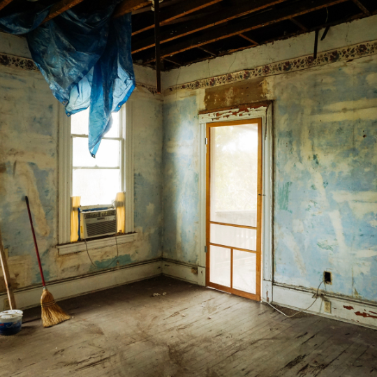 Image of a house needing renovations