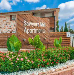 Image of apartment complex Sawyers Mill, Arlington TX